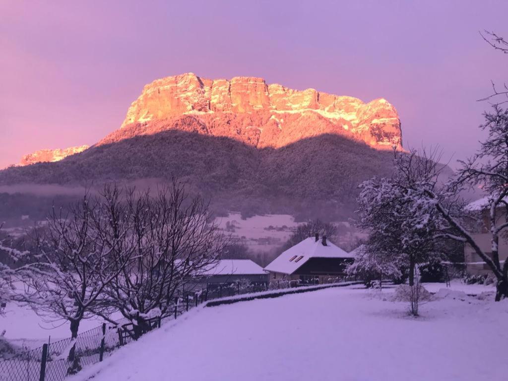 Alex Le Gite De La Maison Soleil, Entre Lac Et Montagne מראה חיצוני תמונה